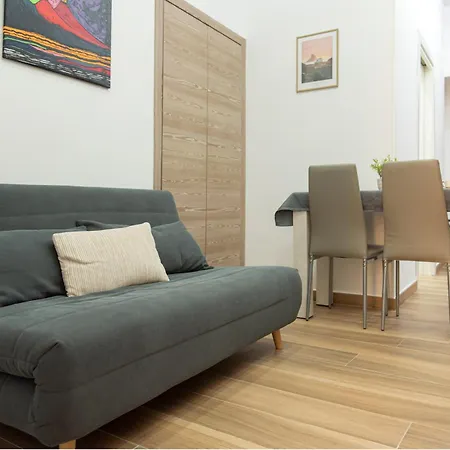 Apartman Portanova14 - Historic Center Nápoly