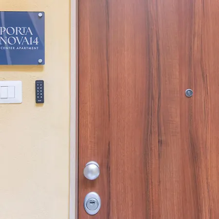 Portanova14 - Historic Center Apartman *